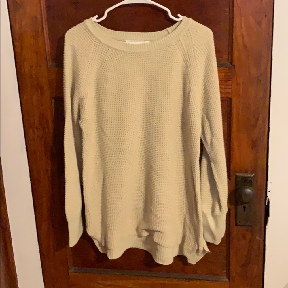 👚 4/$25 Neutral Sweater